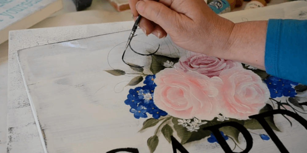 How to Paint Letters on Wood with Stencils