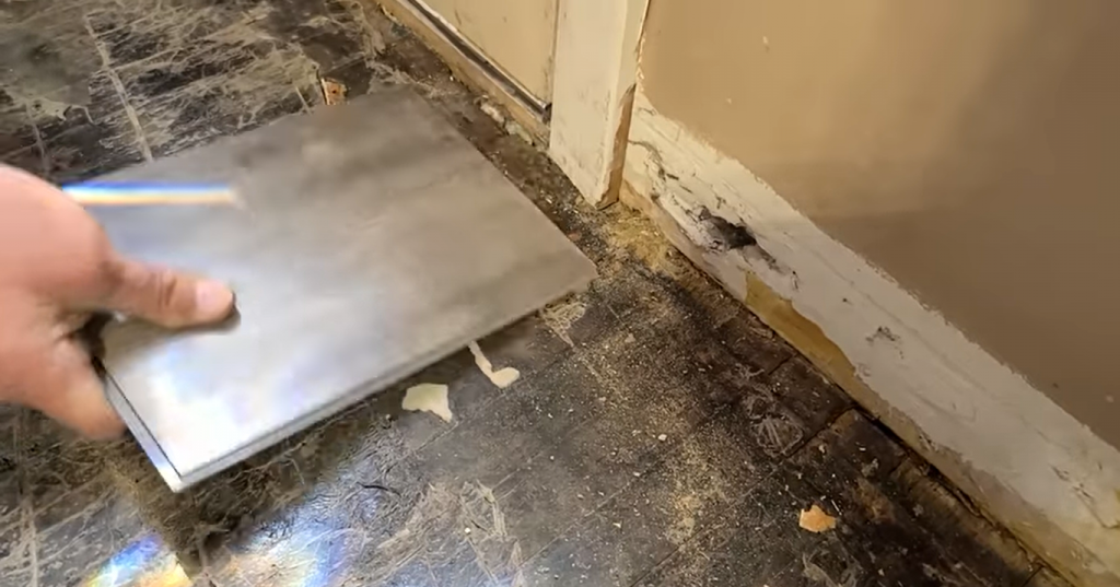 How To Cut Vinyl Plank Flooring Around Corners